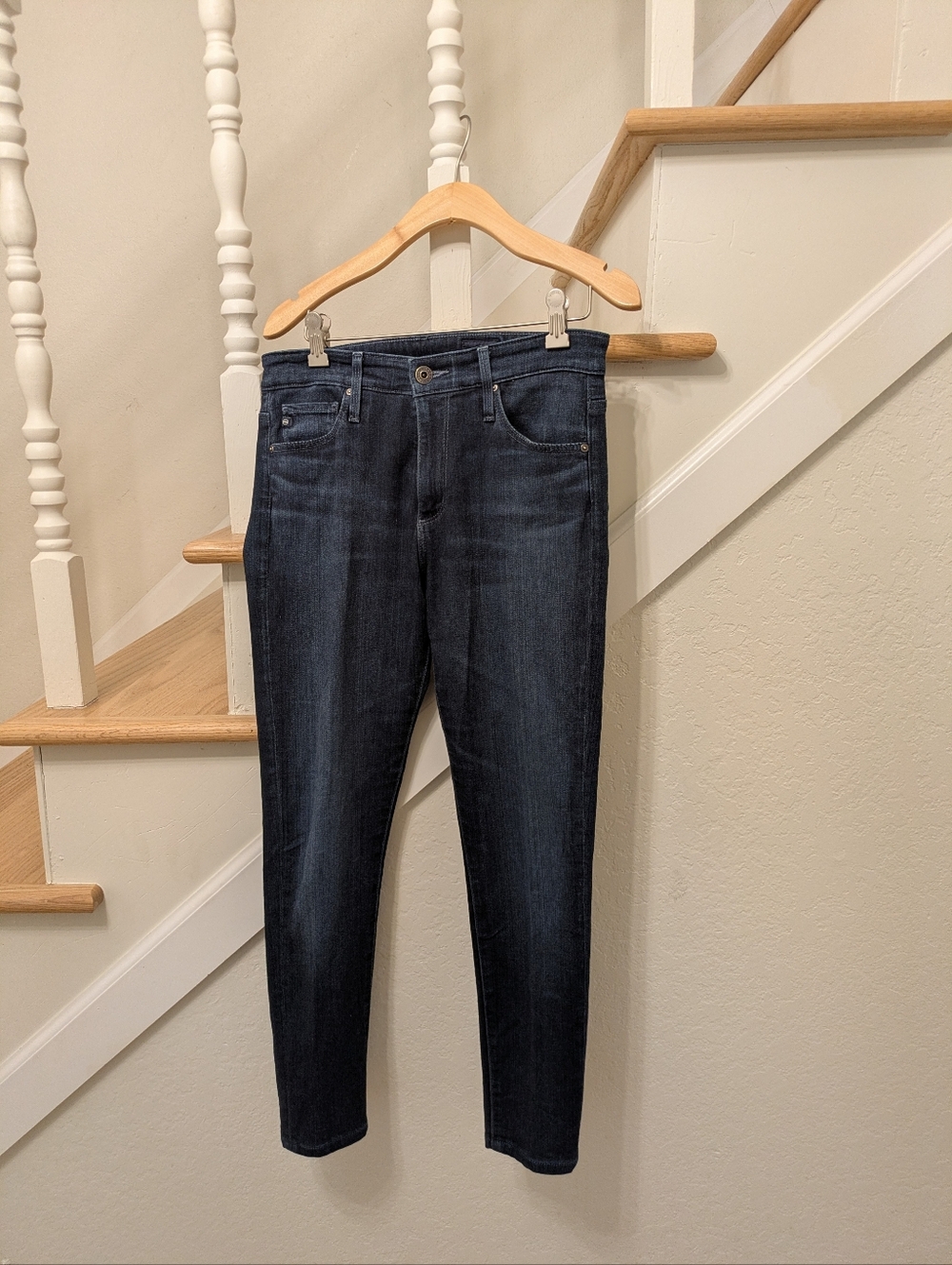 AG Adriano Goldschmied - Size 26R - Farrah Skinny High-Rise Jeans - Dark Wash